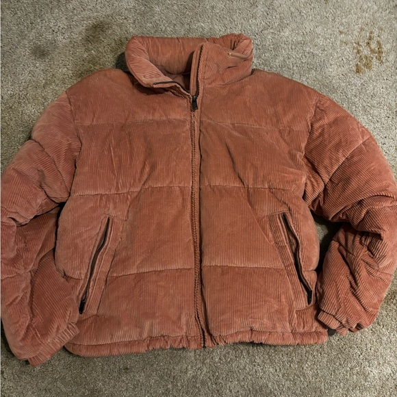 American Eagle Puffer Jacket - Picture 1 of 3